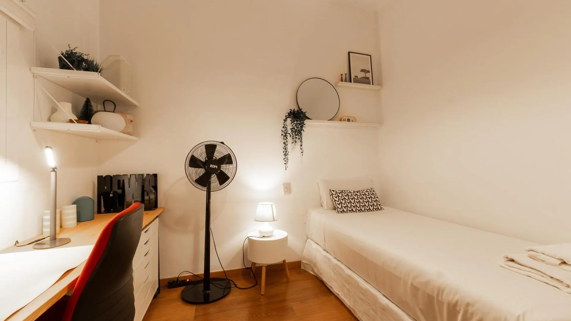 Eixample Apartment Барселона