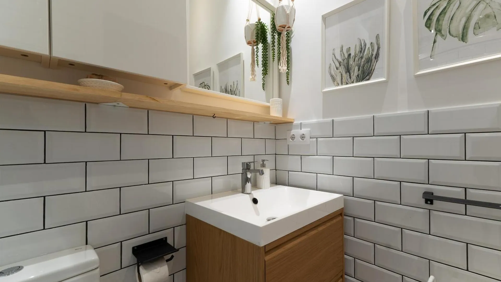 Eixample Apartment Барселона